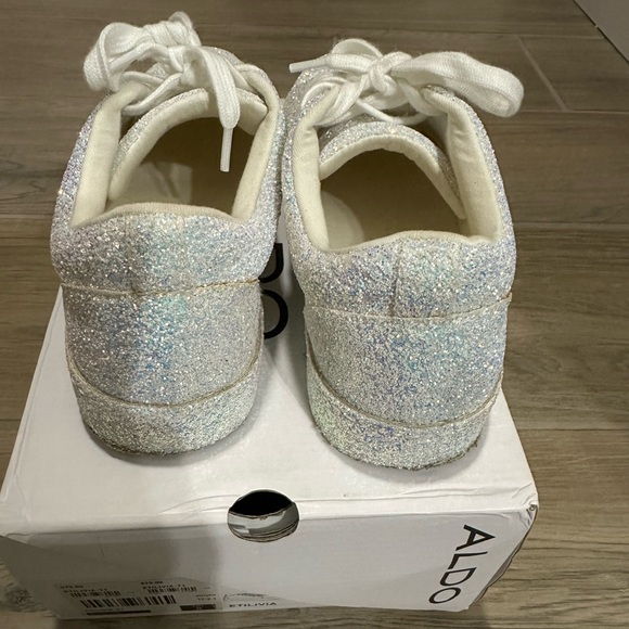 Aldo Glitter “Etilivia” Tennjs Shoes size 8 (women’s) used - Picture 5 of 7